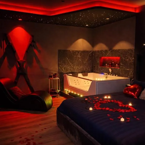 Love Room avec spa, ξενοδοχείο σε Bourg-Saint-Christophe