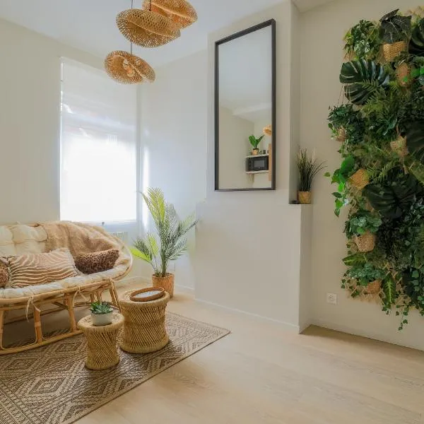 La Canopée - Bohemian - chic apartment – hotel w mieście Lens