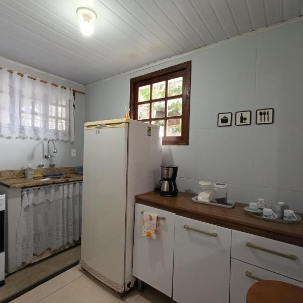 Hospedagem Doce Lar Casa Violeta - Foto 4