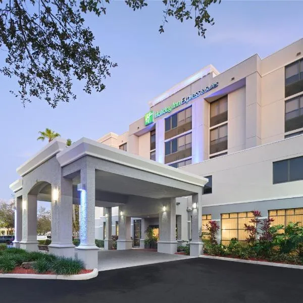 Holiday Inn Express Hotel & Suites Kendall East-Miami by IHG, hotel v destinácii Kendall