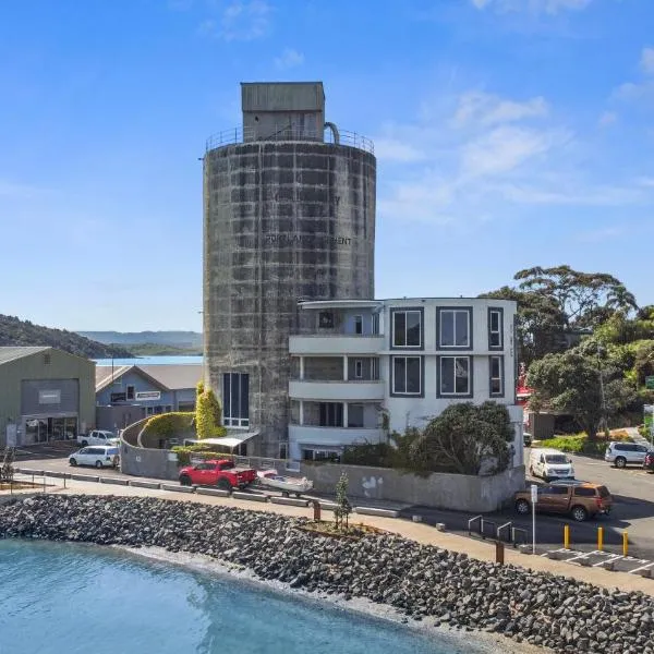 The Silos Apartments, hotel in Raglan
