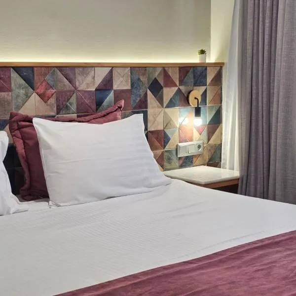 ビー マイ ゲスト アテネ（Be My Guest Athens）、アテネのホテル