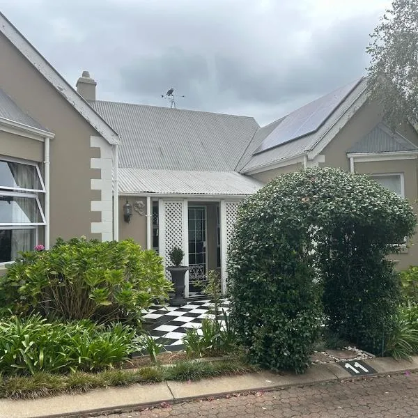 Lalla's Cottage, hotel a Fourways
