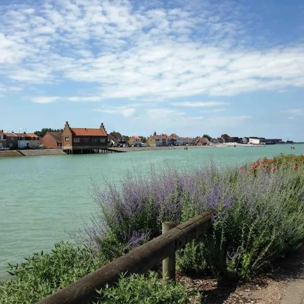 Maison 8 personnes près de la plage, hotel din Gravelines
