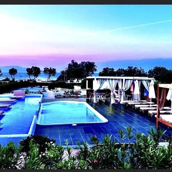 Mare Nostrum Santo, хотел в Иа