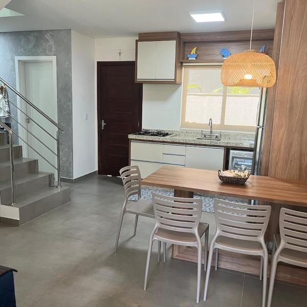Casa B Piçarras 8 pessoas 5 camas 200m da praia 15min BCW - Foto 5