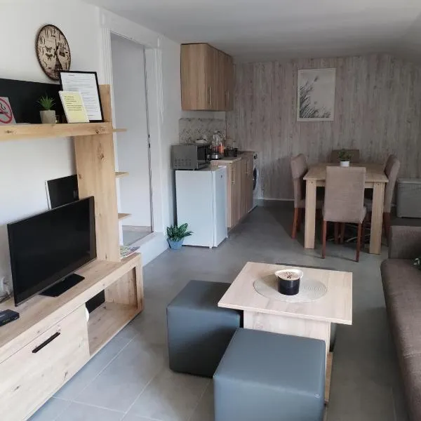 Margit Haus, hotell i Stara Moravica