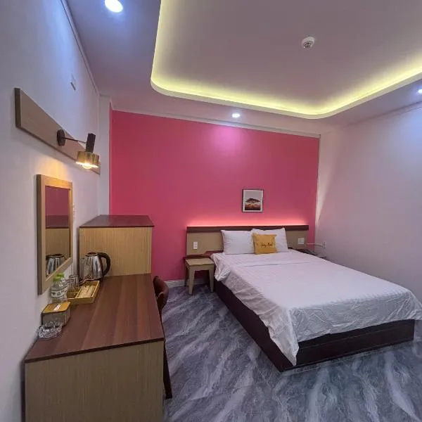 Spring II Hotel, hotel a Ấp Bình Hòa (1)