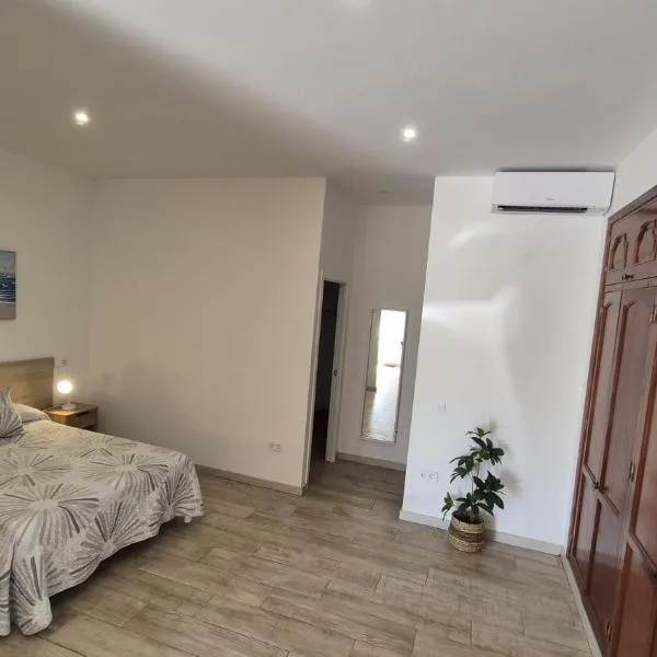 Suite Lanzarote、アレシーフェのホテル