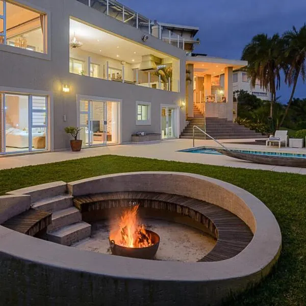 11 On Fairway Villa by Euphoric Leisure, hotel in Southbroom