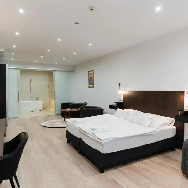 Littke Pezsgőház, hotel in Pécs