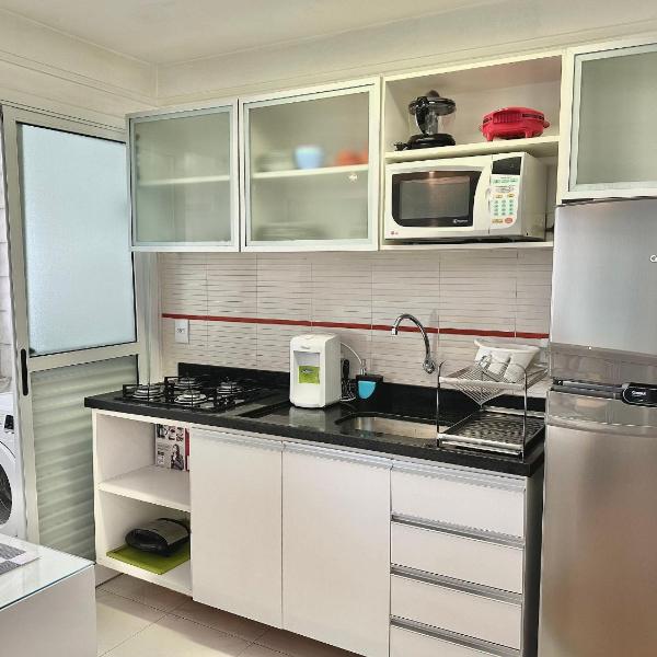 Flat Berrini 2 quartos, 2 suítes, estacionamento gratuito - Foto 3