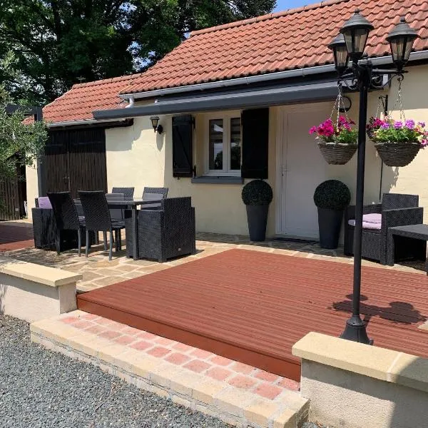 Petit Luxe – hotel w mieście Mortroux