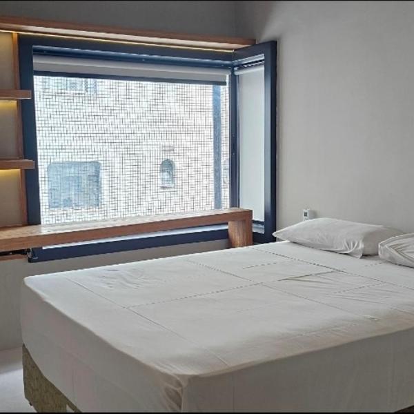 708 Apartamento jardins 2 dormitórios - Foto 2