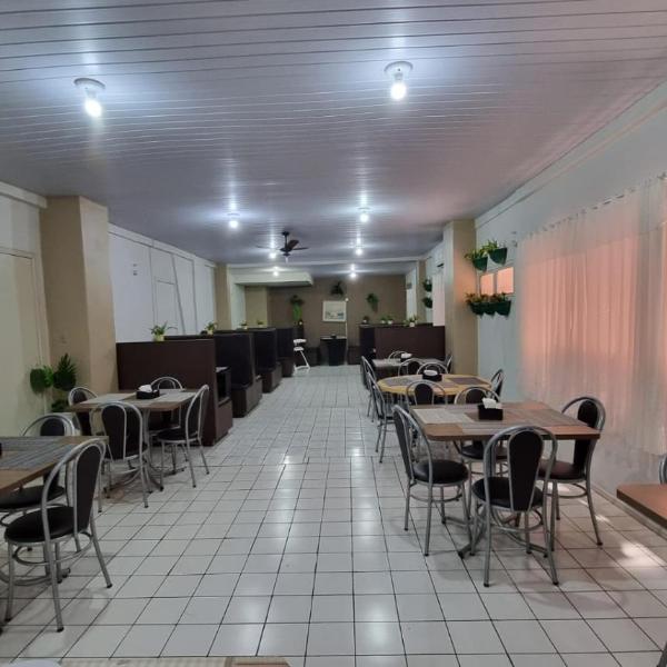 Ambassador Hotel - Foto 5