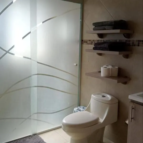 Practico Mini Departamento ideal para estancias largas, hotel in San Luis Potosí