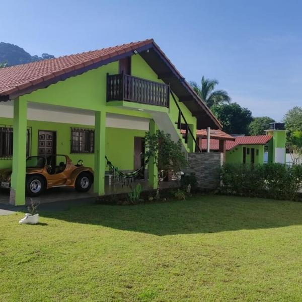 Cantinho do Guaraú Casa aconchegante com piscina