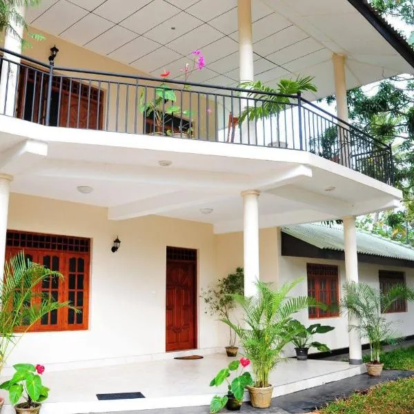 Lotus Breeze Villa Anuradhapura, hotel in Anuradhapura
