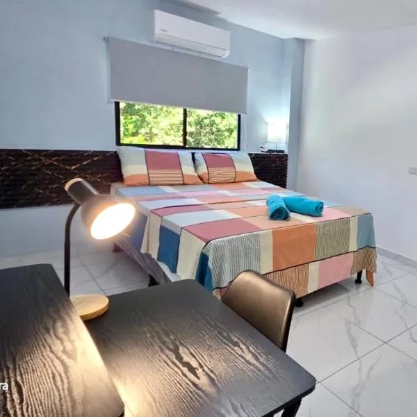 Evolution Home, hotel v destinaci Las Flores