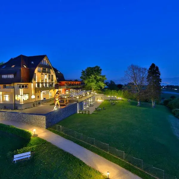 Bodensee-Hotel Sonnenhof โรงแรมในเครสส์บรอนน์ อัม โบเดนเซ