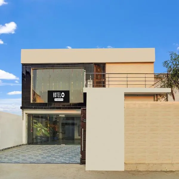 Hotel O Ayodhya Dham Bus Terminal Formerly Om Palace, hotel u gradu Ayodhya