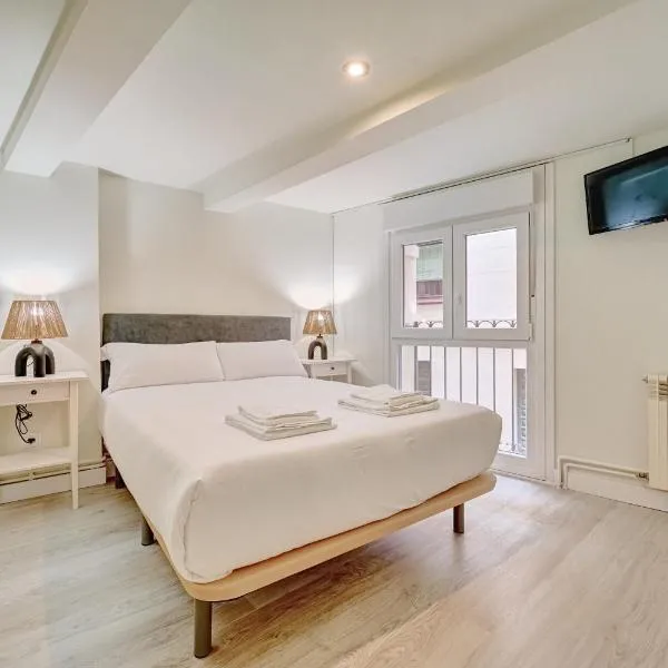 Apartamento "La Bodega" by Clabao - A un paso de la Laurel y Tranquilo, hotel i Logroño