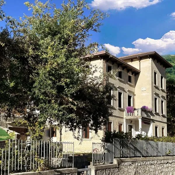 Villa della Comare, hotel en Osigo