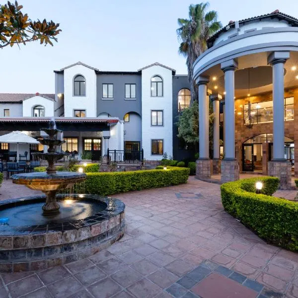 Basdenwood Hotel, hotel a Centurion