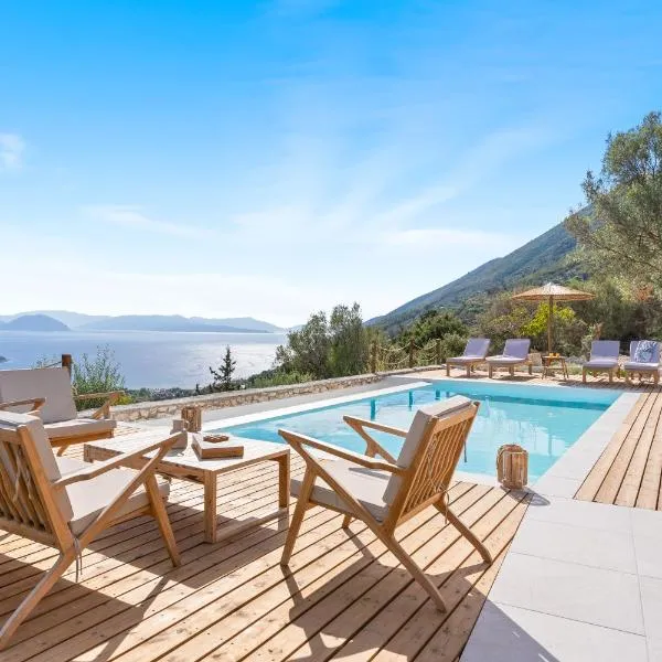 ELGIAN Luxury Villa -Private Pool & Sea View、Póndiのホテル