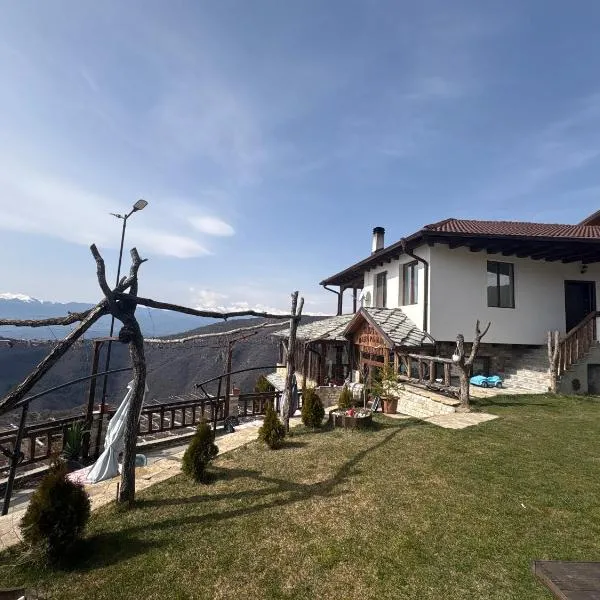 Панорамна гледка, hotell i Leshten