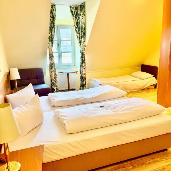 eXo Hotel Franka Bamberg - by NeVo Hotels: Hallstadt şehrinde bir otel