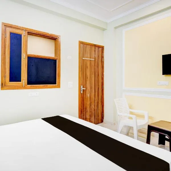 Hotel O Smile Sweet Hotel, hotell i Kalkaji Devi