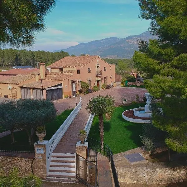 The Pines Hotel, hotel em Culla