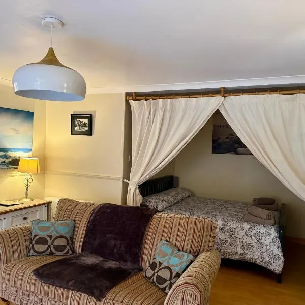 Studio in the heart of Kirkwall OR00239F, viešbutis mieste Orknis