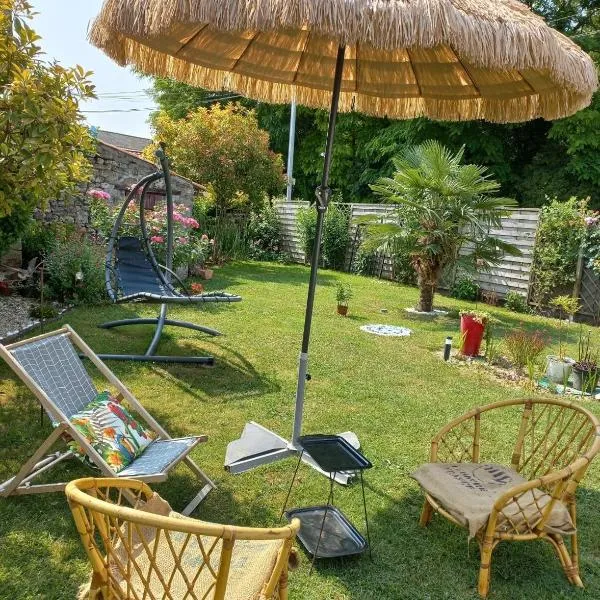 Chambre d'hôtes Doué en Anjou, Les Hirondelles, hotel en Saint-Georges-sur-Layon