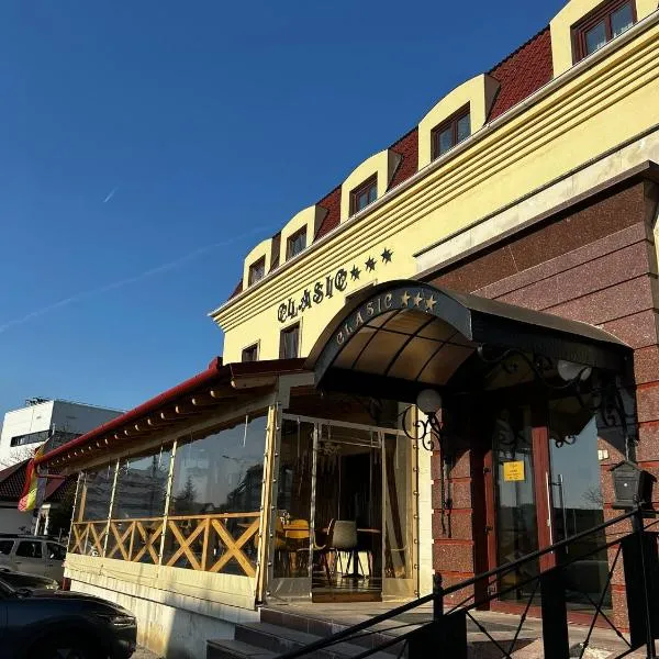 Hotel Clasic, отель в городе Себеш