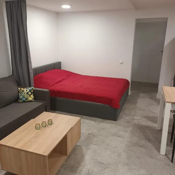 Kawalerka Perzycka, khách sạn ở Poznań