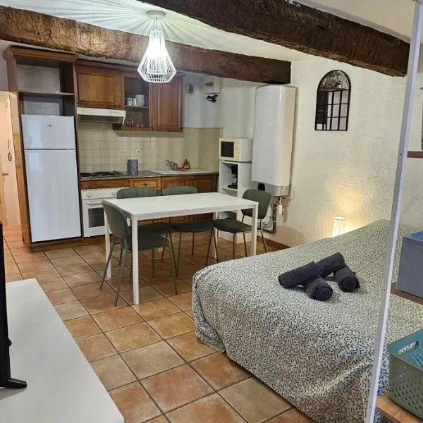 Loc Alp Verdon, hotel v mestu Riez