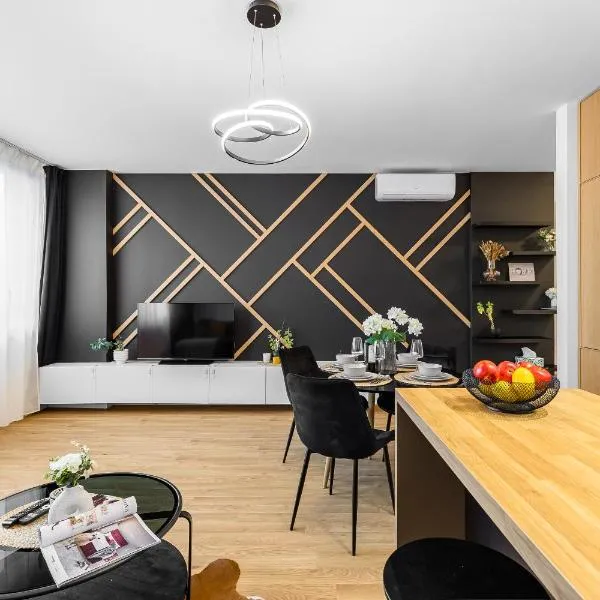 Lake City Harmony with Free Parking, Hotel in Trnávka