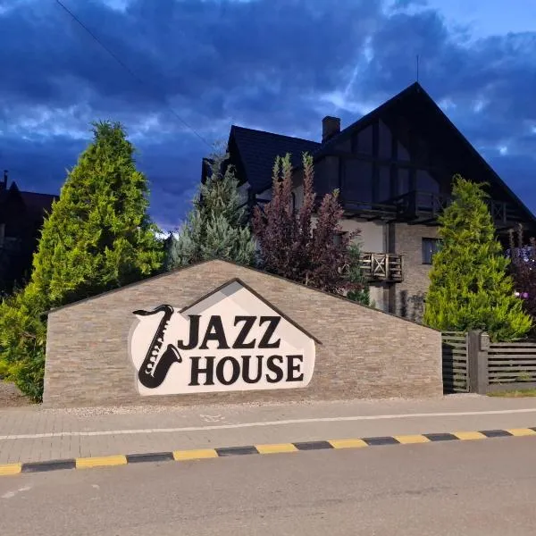 Jazz House, Hotel in Voroneţ