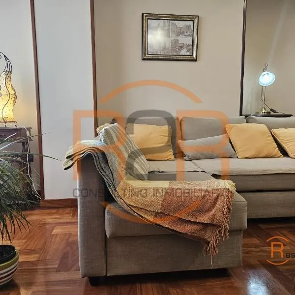 El Raitán 1A122 by R2R Consulting: Gijón'da bir otel