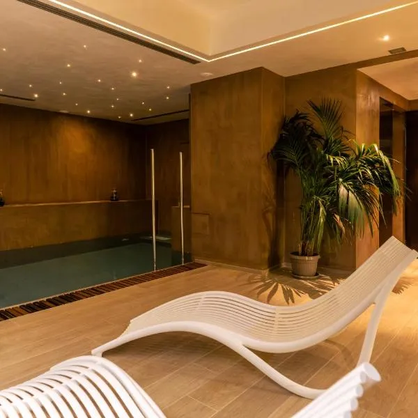 De Stefano Palace Luxury Hotel, хотел в Рагуза