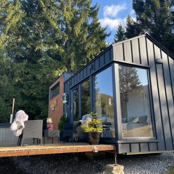 Na samote u Noemi, hotel u gradu Komjatná