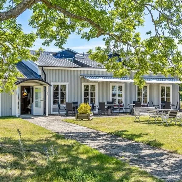Neptuni Gästhem, Gästhemmet, Hotel in Byxelkrok