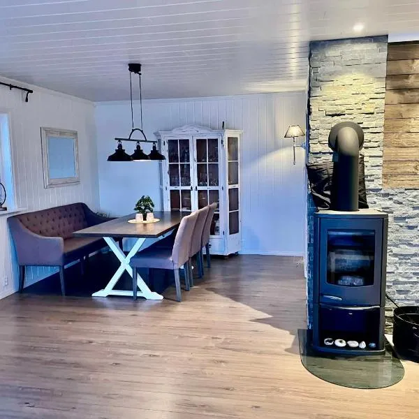 Myranhuset - Amazing View, hotel i Moskenes