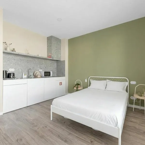 Magnolia Suites & Stays, хотел в Порто