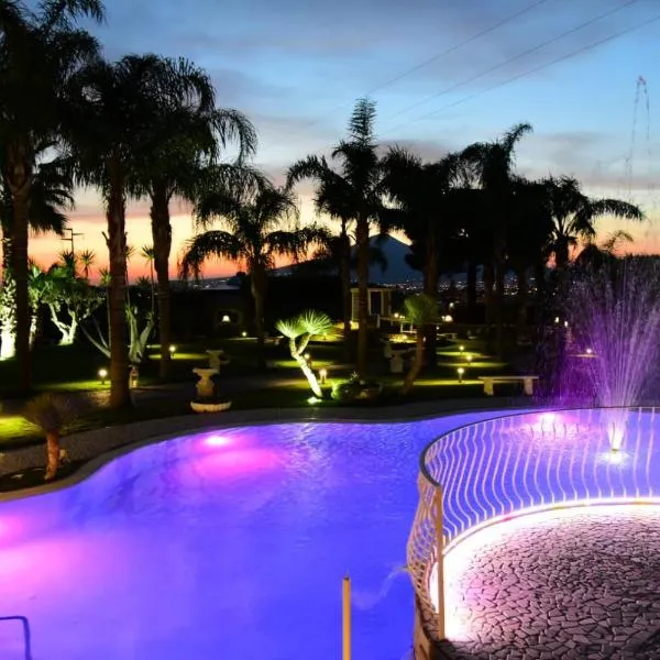 Villa Ferraioli Rooms & Apartments, hotel em Angri