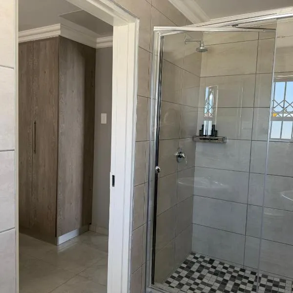 Saviour Apartments, hotel a Mthatha