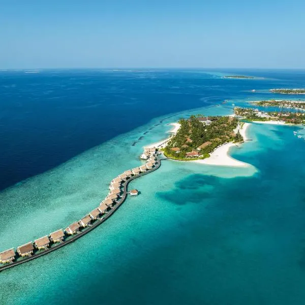 SAii Lagoon Maldives, Curio Collection By Hilton, hotel in Malé