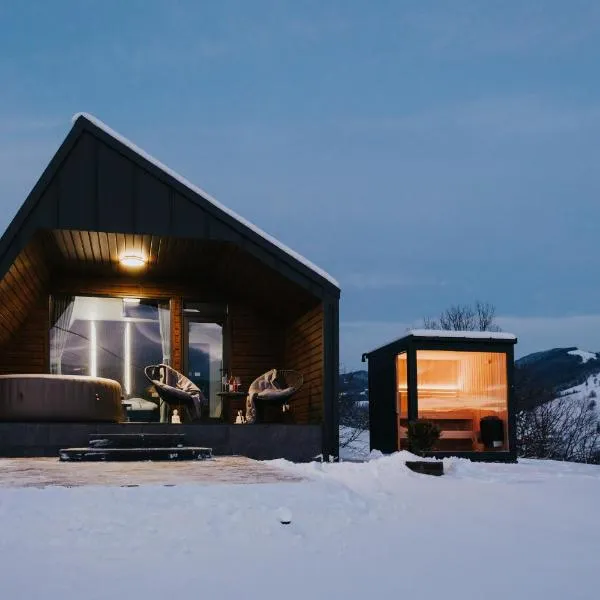 Azimuth, Hotel in Buhalniţa